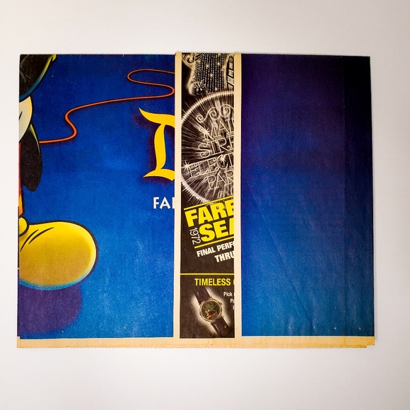 Vintage 90s 1996 DLR Disneyland Farewell to Main Street Electrical Parade Poster - Picture 13 of 16